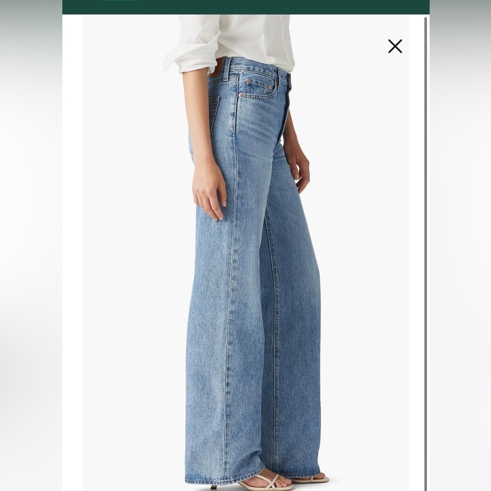 Levi rib cage bell , Classic Blue Women's Jeans 24 - Picture 2 of 9